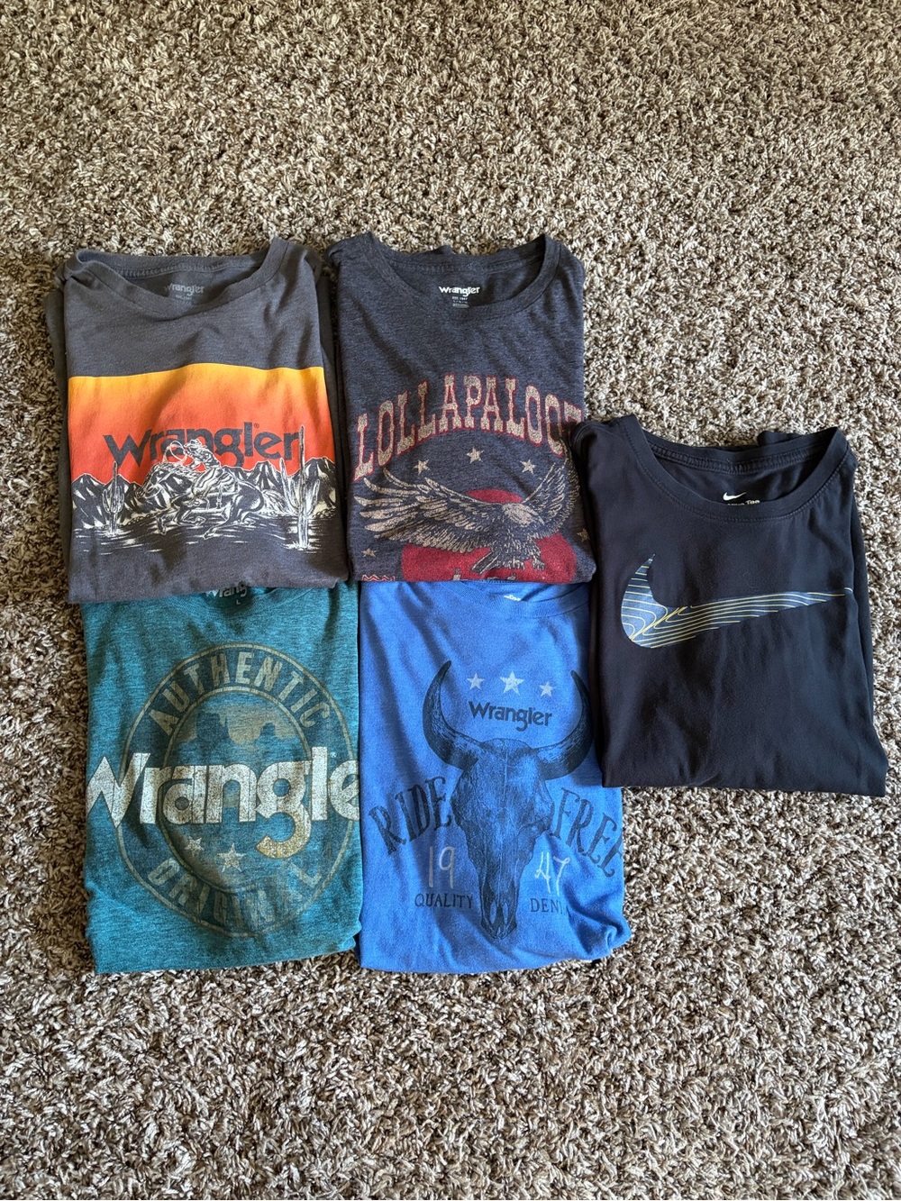 Wrangler/Nike Men's Short Sleeve Tee Bundle